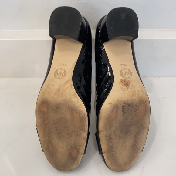 *SOLD* Michael KORS Black Patent Heel Shoes Sz 8.5 - Picture 10 of 11
